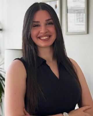 Psikolog İrem Bozkurt